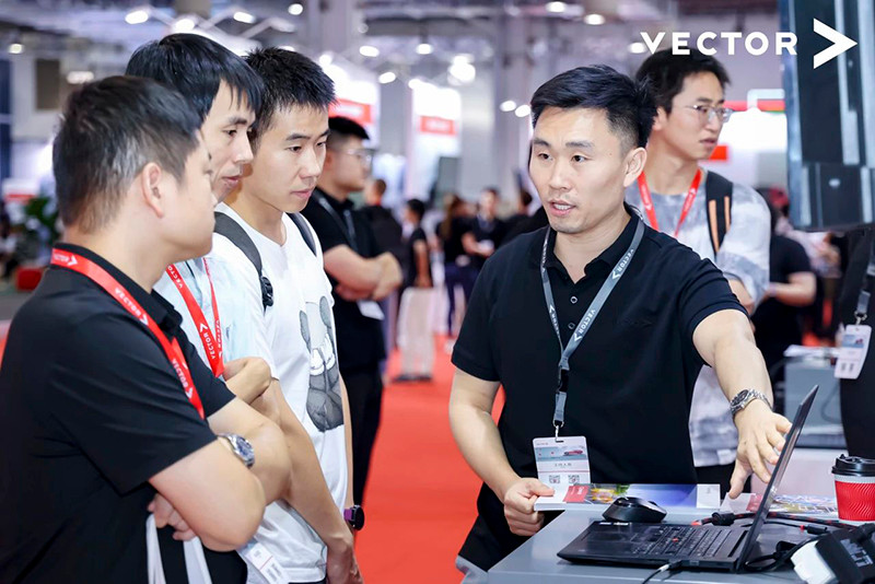 Vector中国技术日成功举办-18 小.jpg