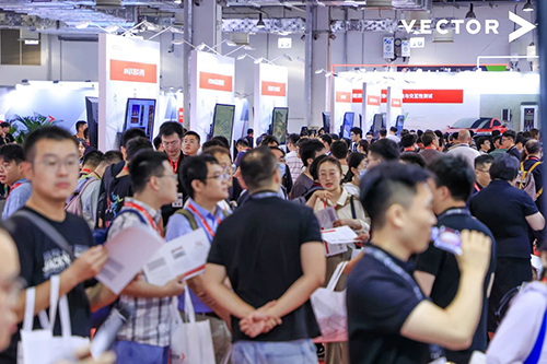 Vector中国技术日成功举办-5 小.jpg
