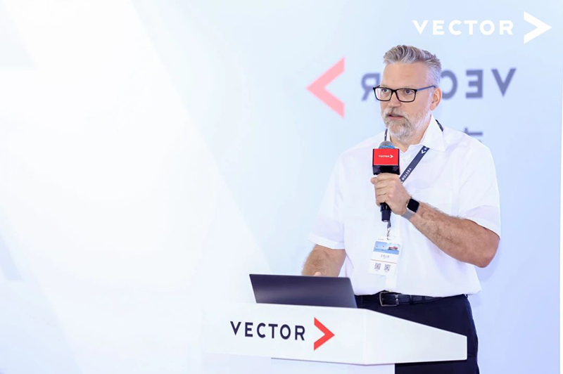 Vector中国技术日成功举办-12 小.jpg